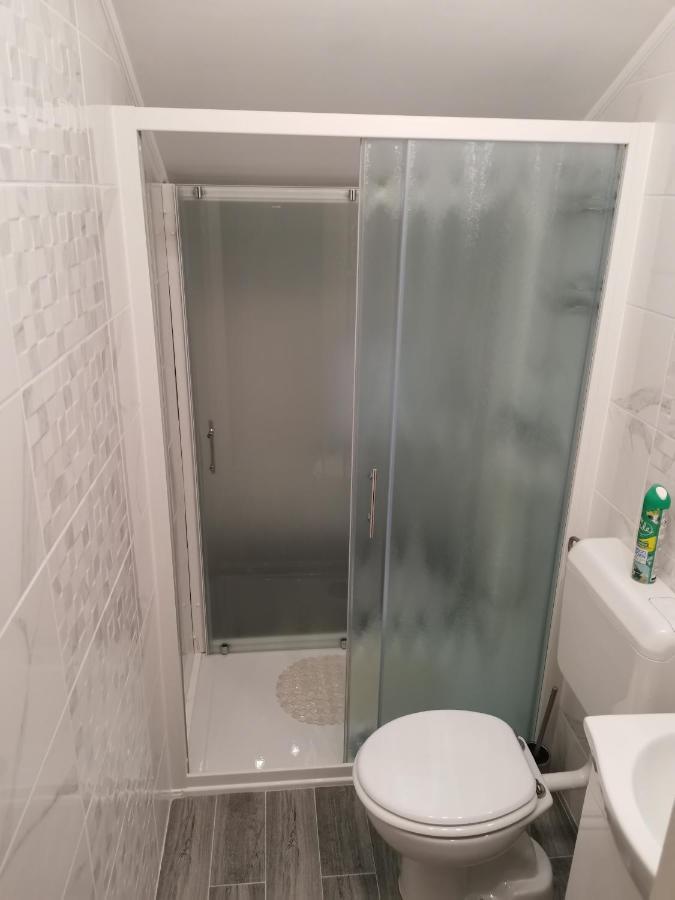 Apartmani Godinic Palit Exterior photo